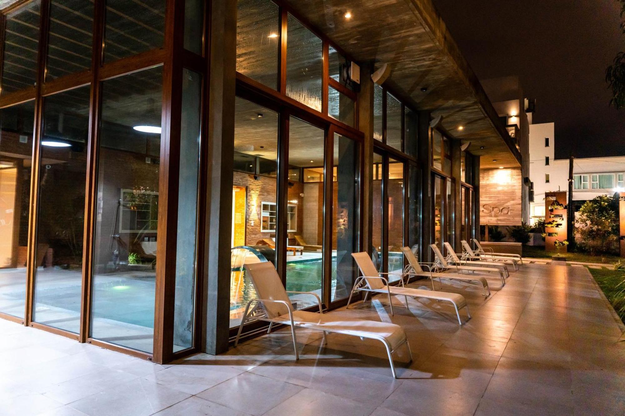 O2 Hotel Valeria del Mar Exterior foto
