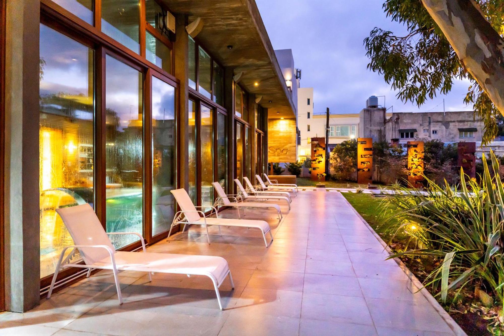 O2 Hotel Valeria del Mar Exterior foto